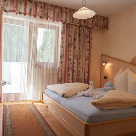 Haus Wulfenia Apartment Neustift im Stubaital Exterior photo