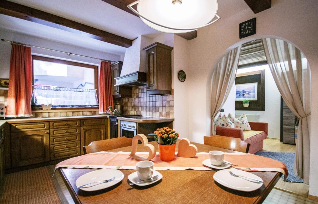 Apartment Haus Wulfenia Neustift im Stubaital