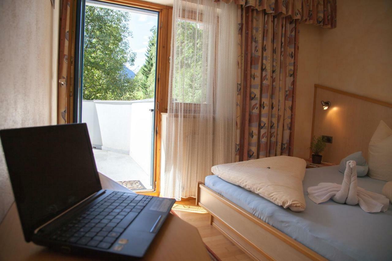 Haus Wulfenia * Neustift im Stubaital
